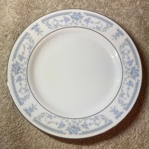 Sheffield blue whisper fine China 1985 - 6” bread plate